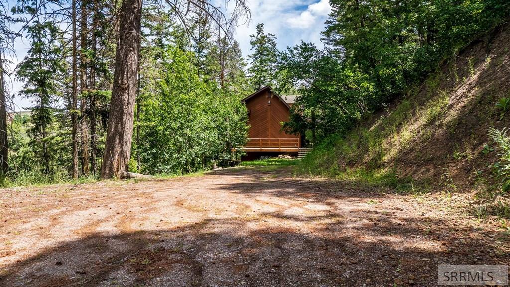8832 N Whispering Pines Road Property Photo 41