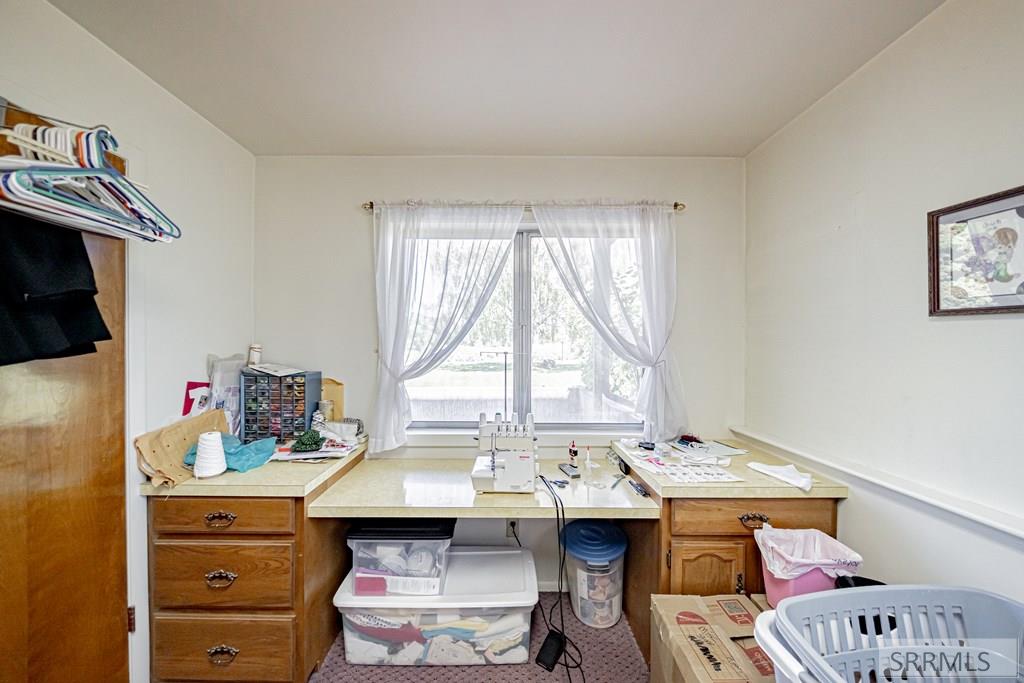 108 Shoemaker Property Photo 34
