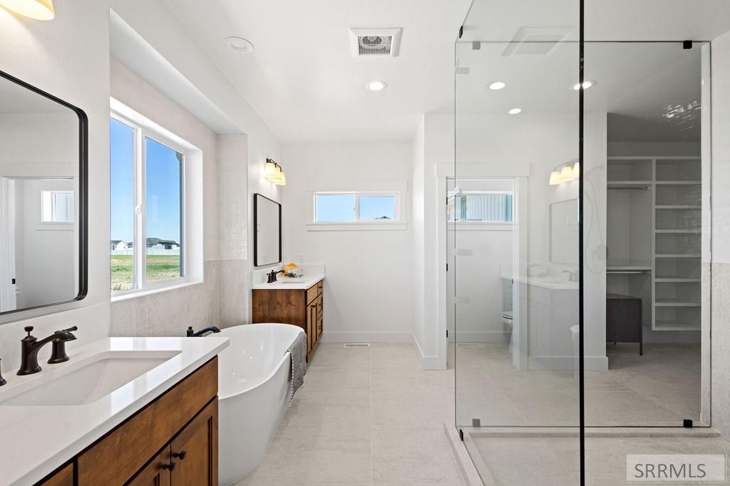 1568 N 845 E Property Photo 17