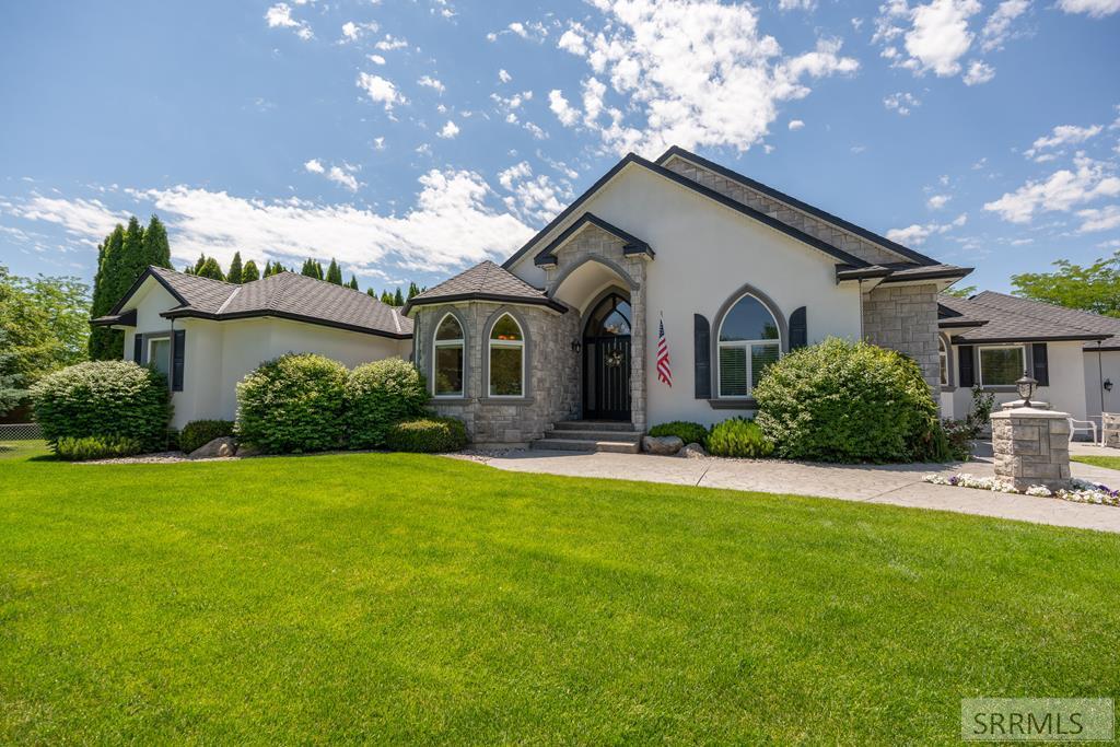 4020 Canterbury Way