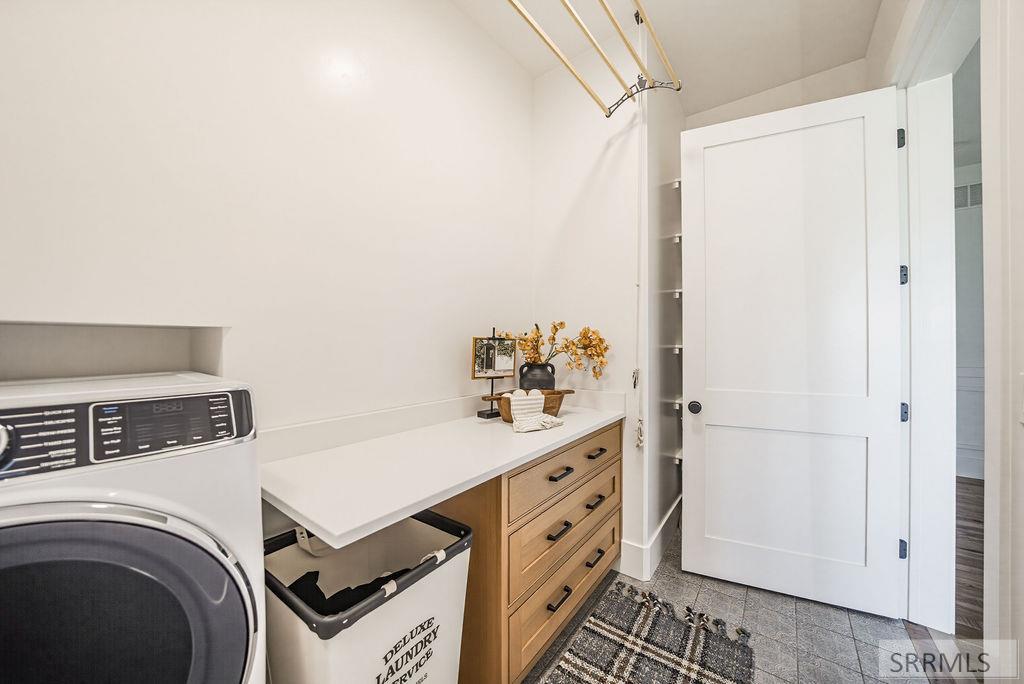 1573 N 885 E Property Photo 31