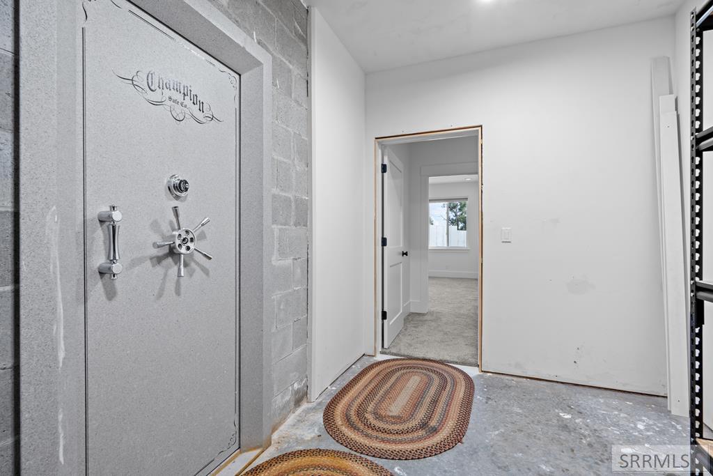 1573 N 885 E Property Photo 40