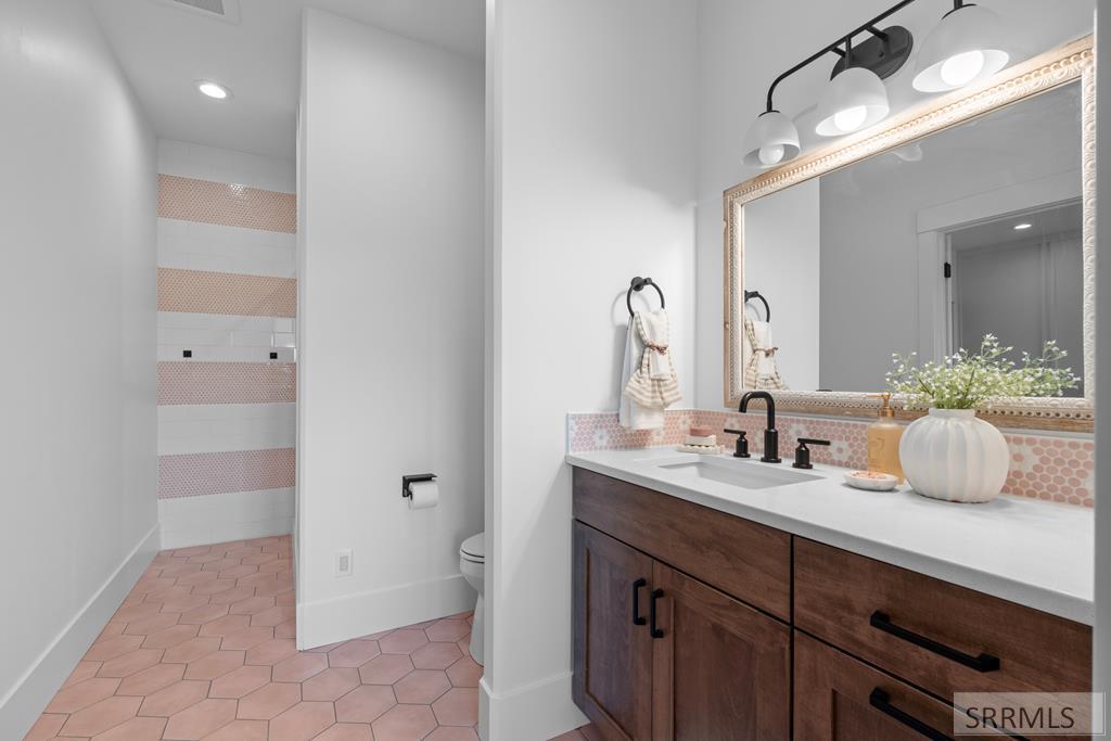 1573 N 885 E Property Photo 50