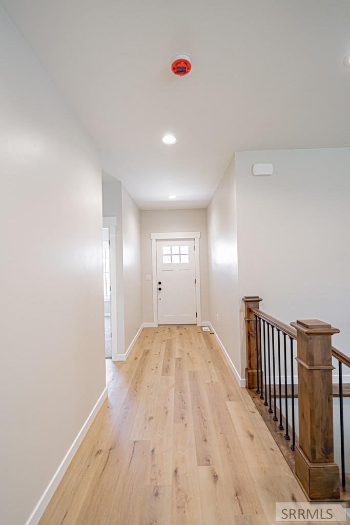 530 N State Street Property Photo 4