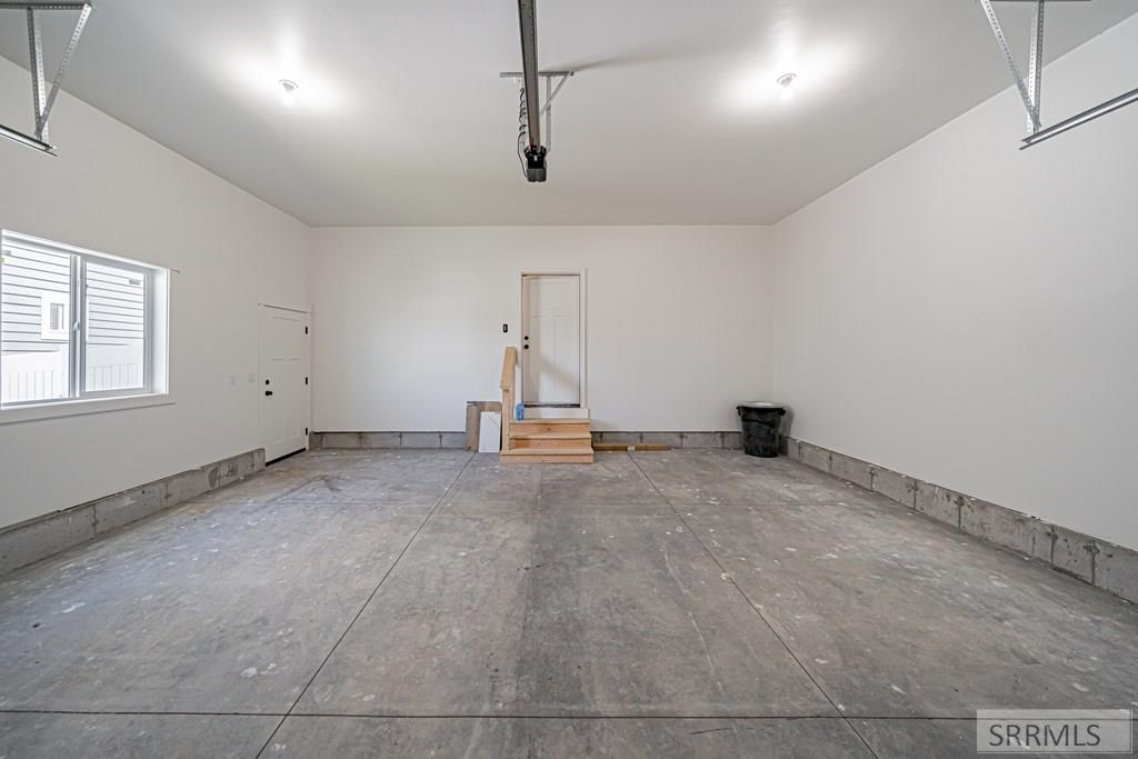 530 N State Street Property Photo 41