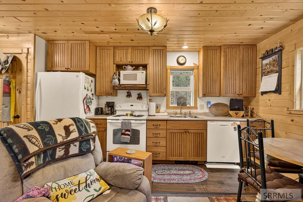 4132 Beaver Springs Road Property Photo 13