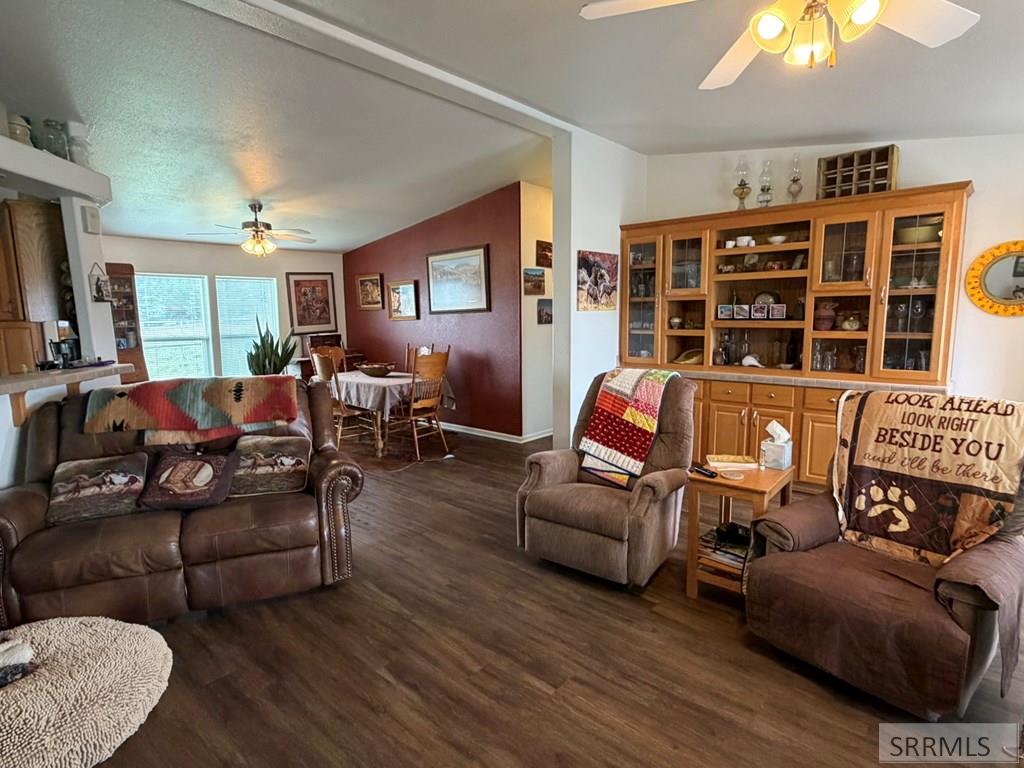 230 Redbird Lane Property Photo 9