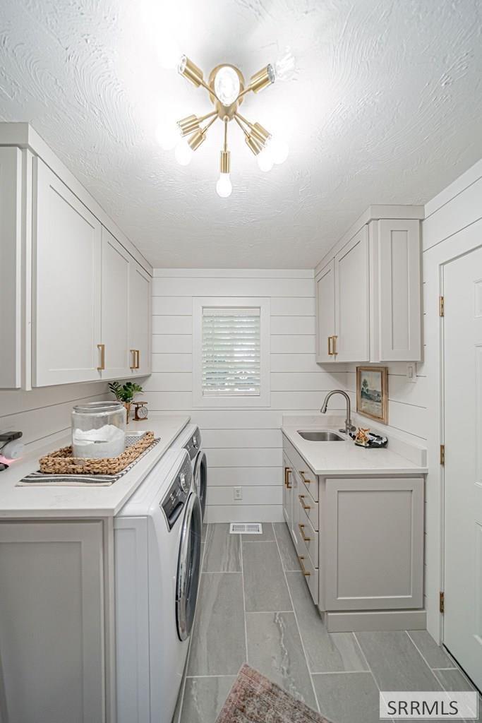 110 S 12th W Property Photo 47