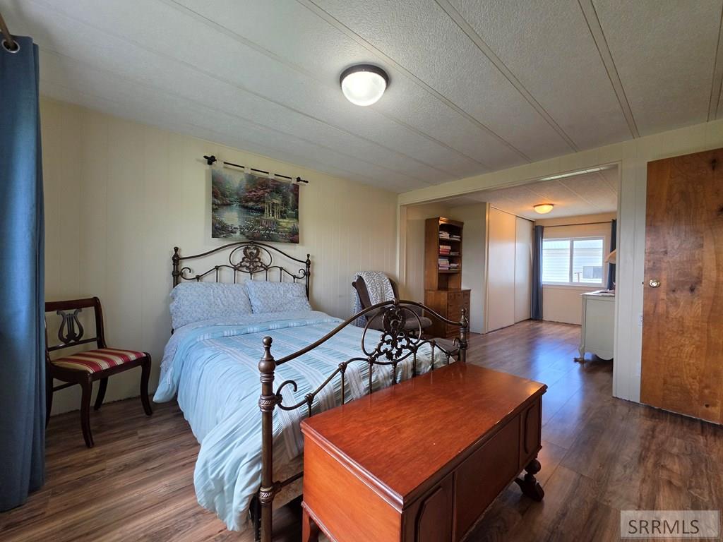 858 E 1000 N Property Photo 31