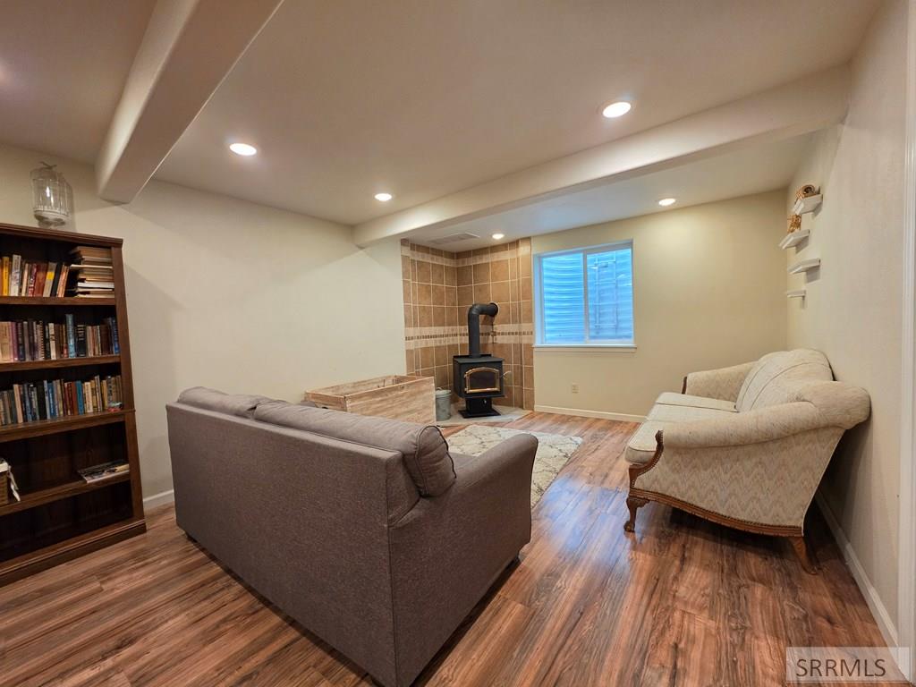 858 E 1000 N Property Photo 51