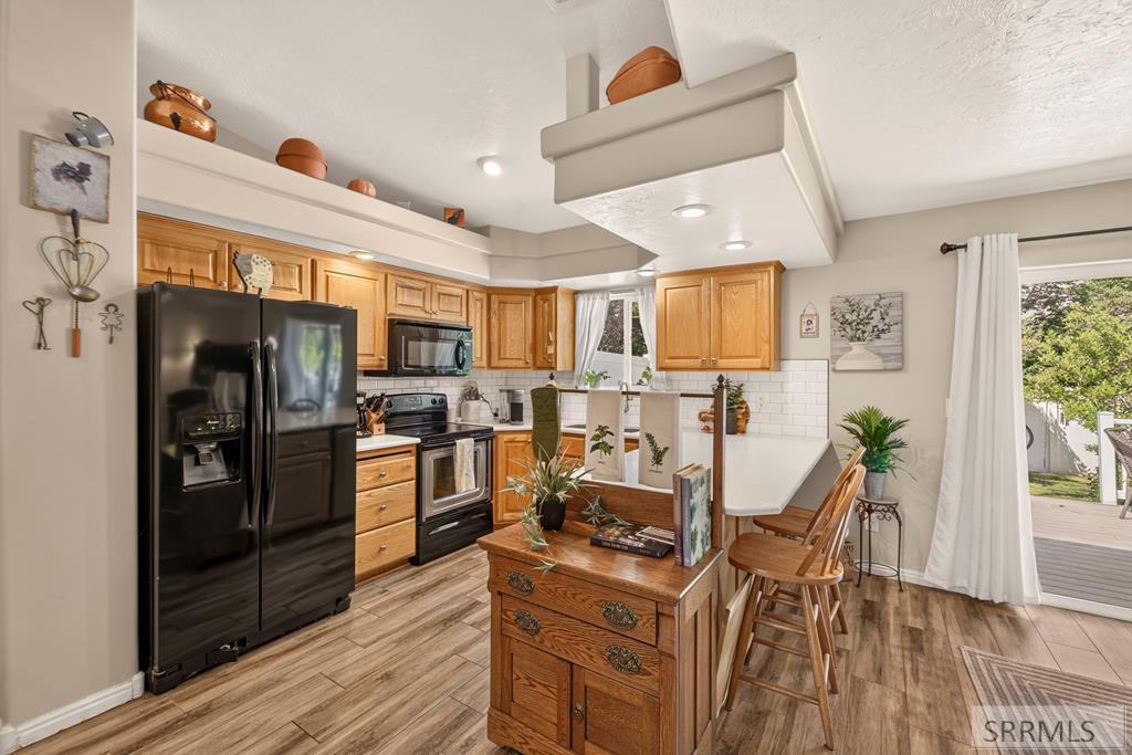 970 Silkwood Circle Property Photo 3