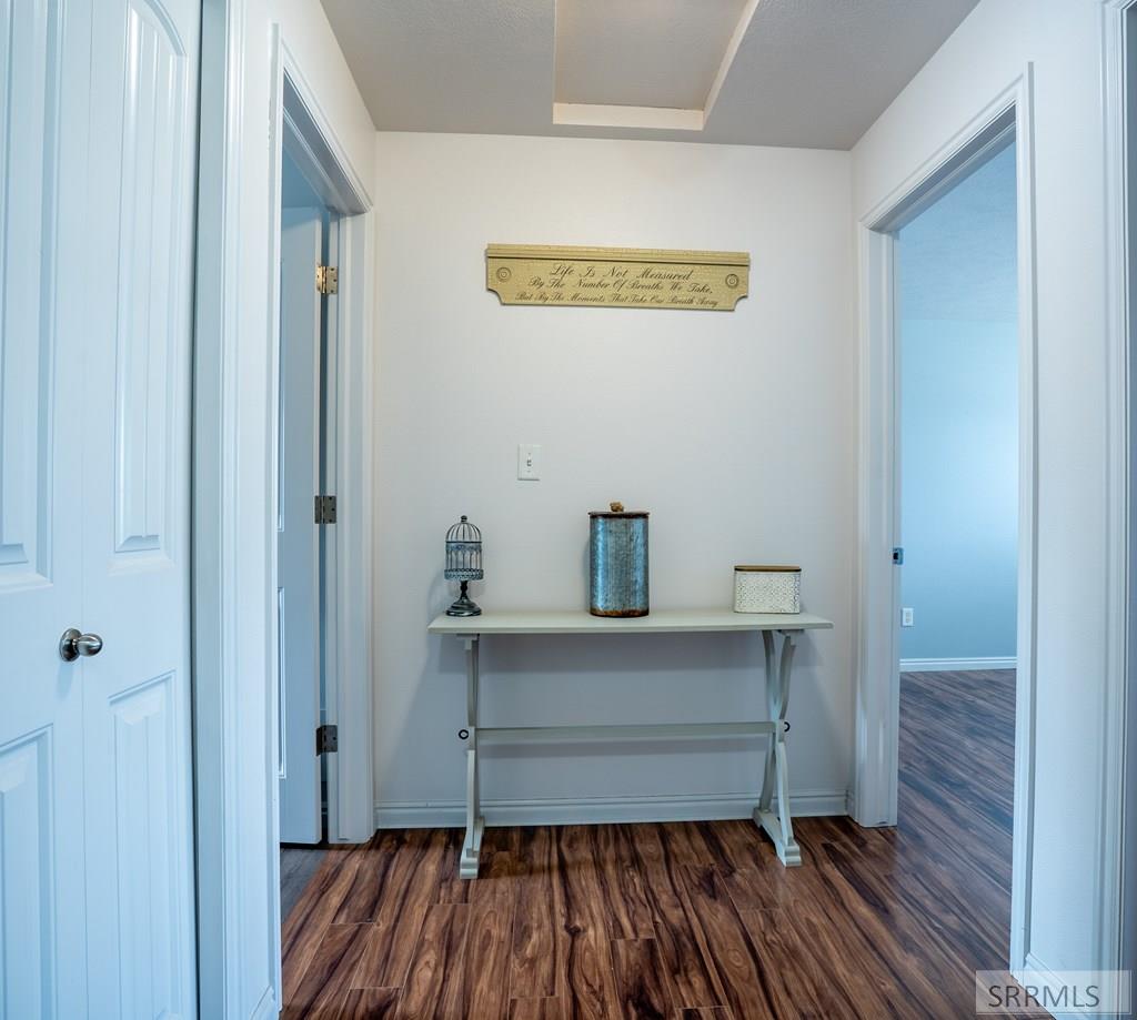 4130 E Forest Glen Drive Property Photo 17