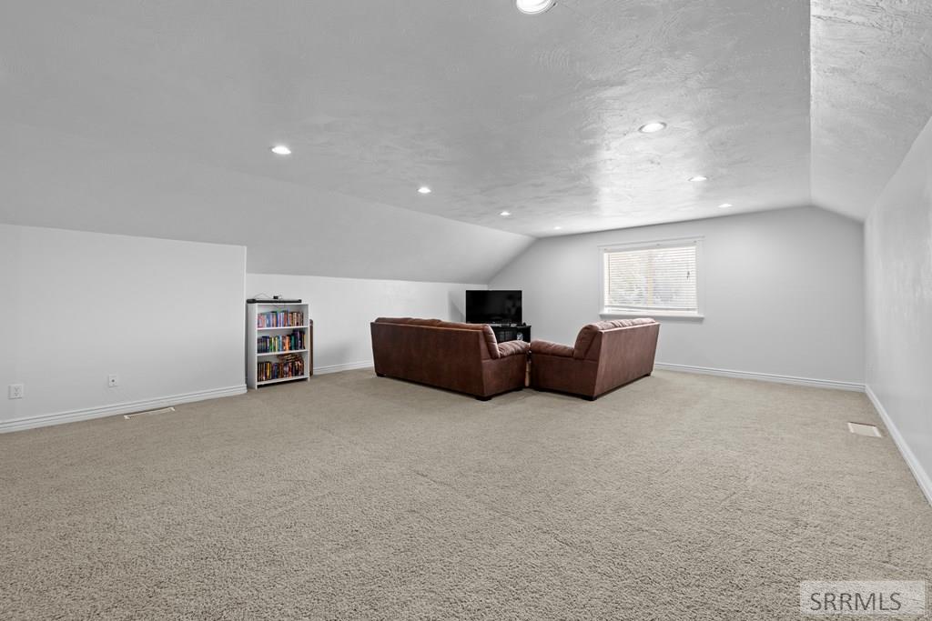 9232 N Mapleview Drive Property Photo 28