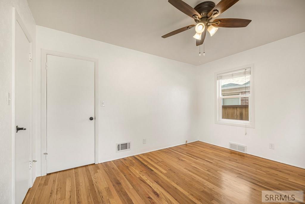 181 W 13th Street Property Photo 16