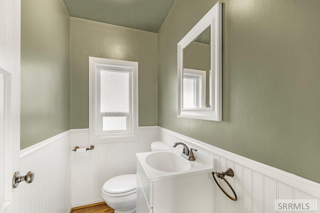 181 W 13th Street Property Photo 23