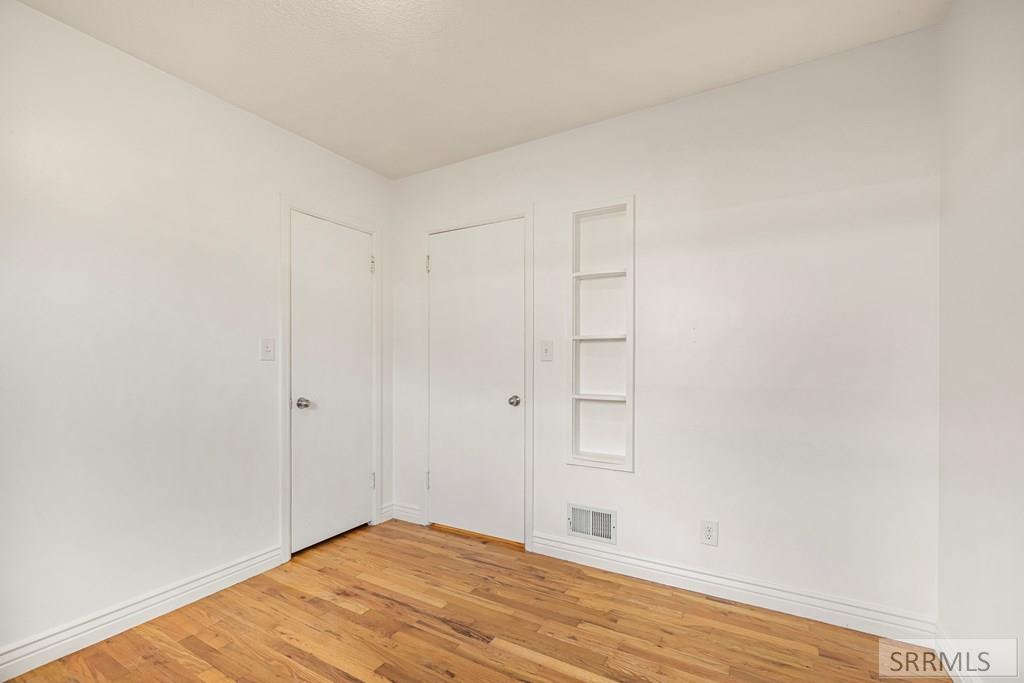 181 W 13th Street Property Photo 26