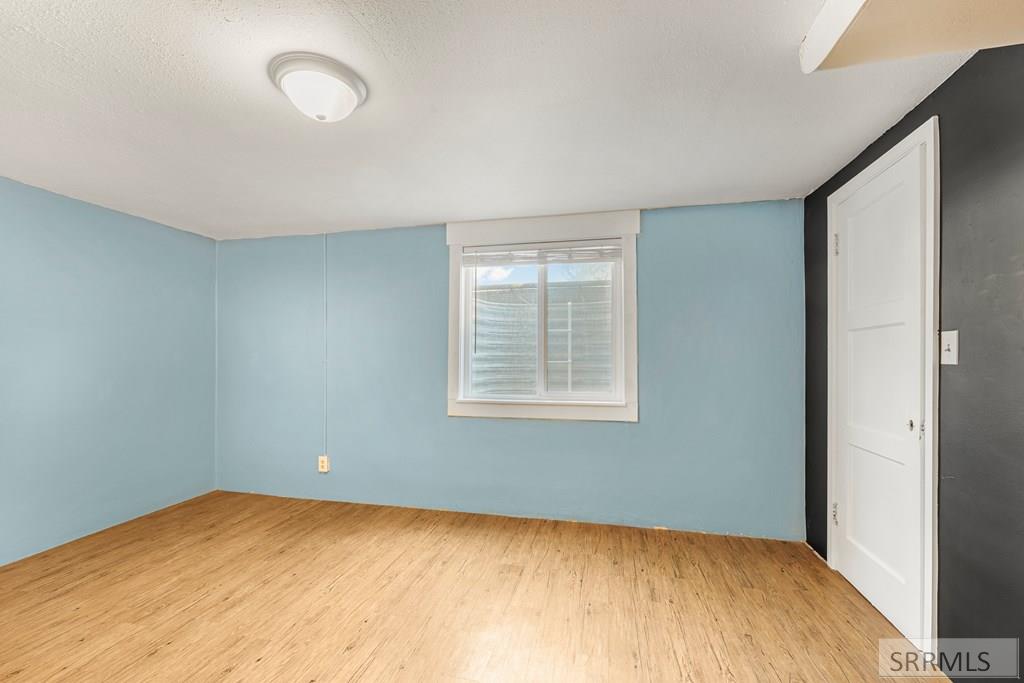 181 W 13th Street Property Photo 31