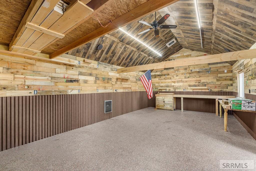 181 W 13th Street Property Photo 43