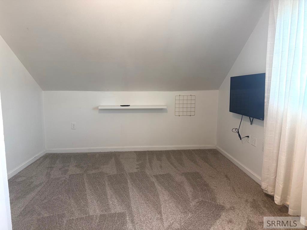 245 6th Street Property Photo 10