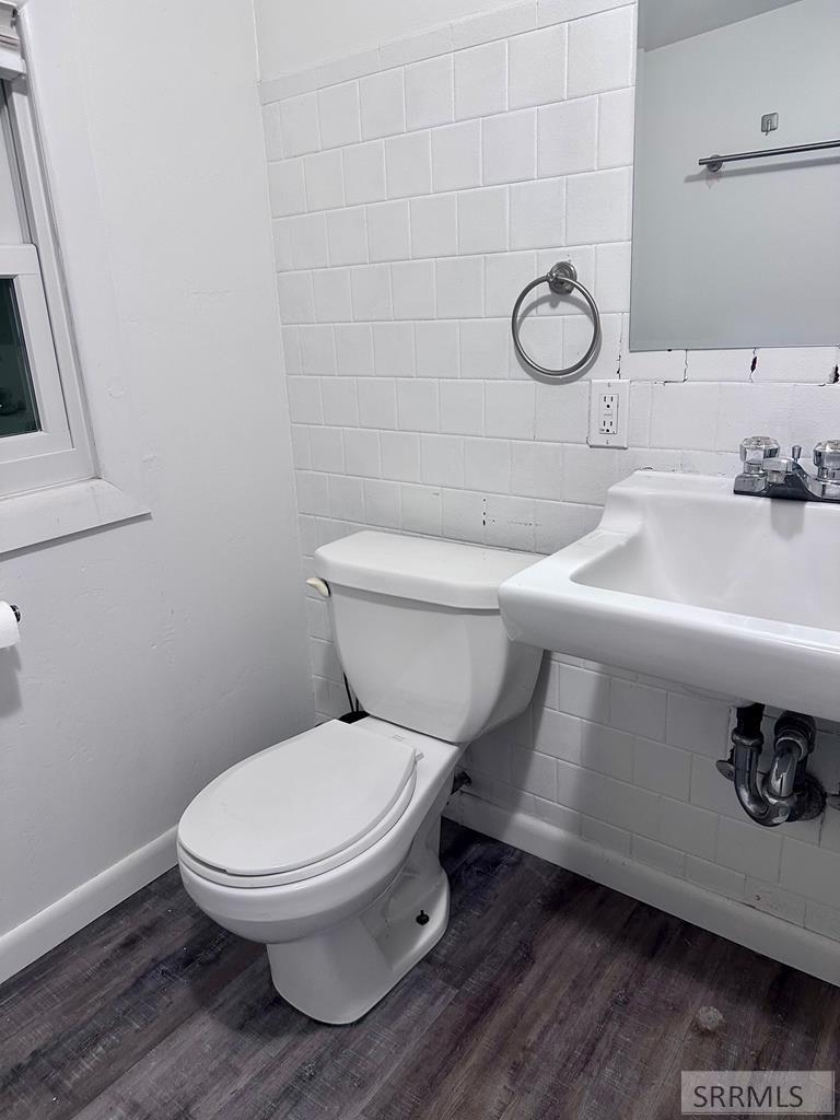 245 6th Street Property Photo 13