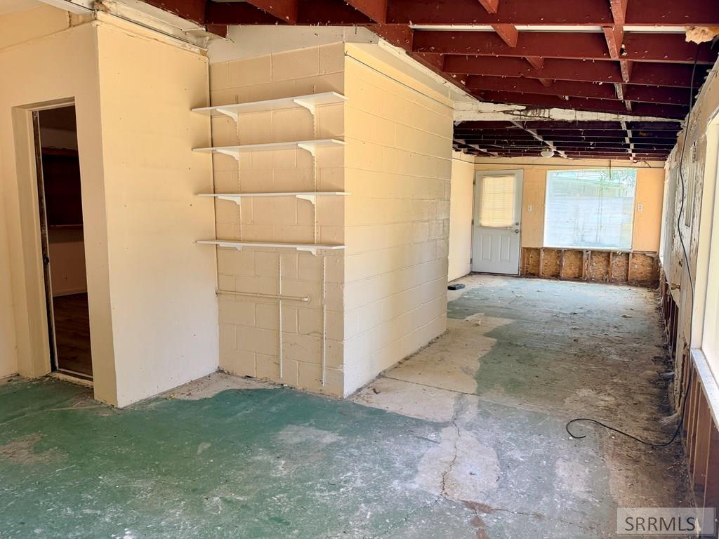 402 3rd Street Property Photo 19