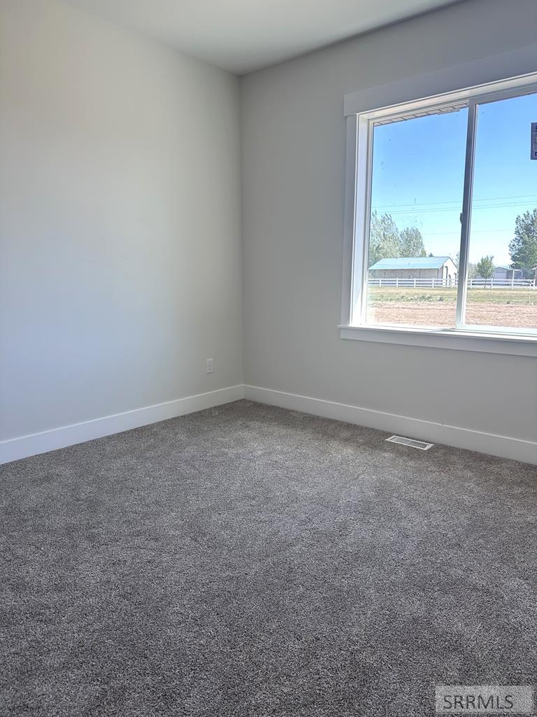 4136 E 206 N Property Photo 10
