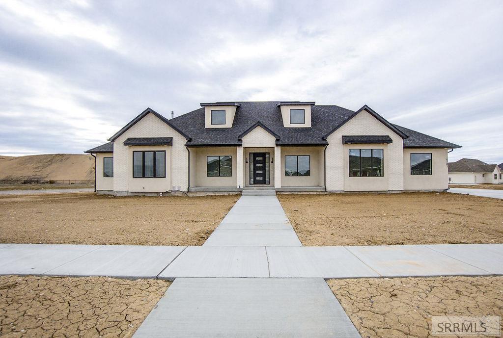 5707 Long Cove Drive Property Photo 1