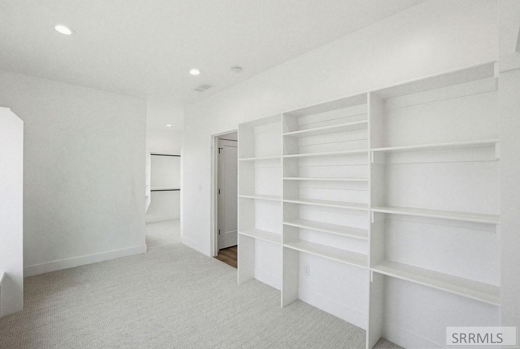 5707 Long Cove Drive Property Photo 16