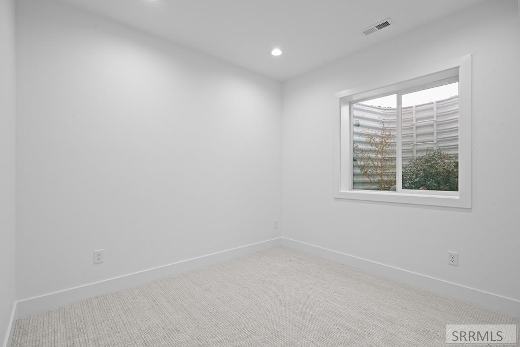 5707 Long Cove Drive Property Photo 28