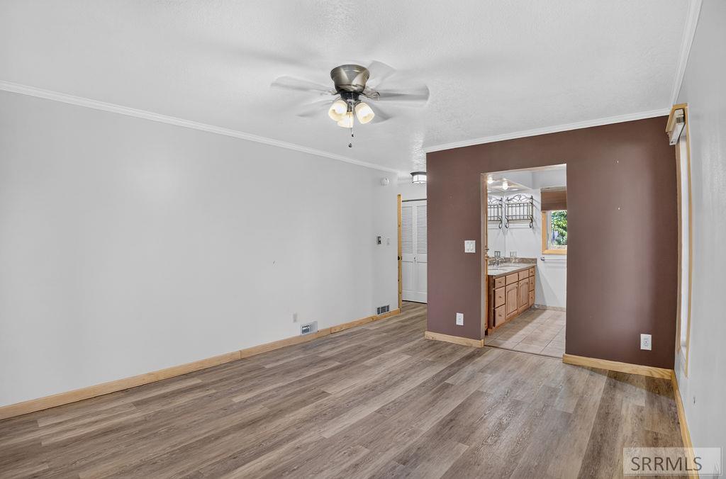1255 Chokecherry Dr Property Photo 37