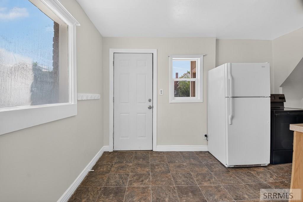 1221 Sage Avenue Property Photo 7