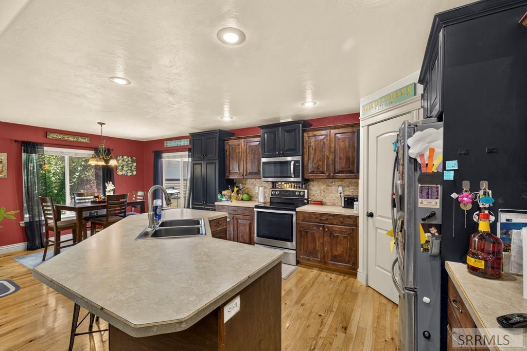3879 E 12 N Property Photo 9