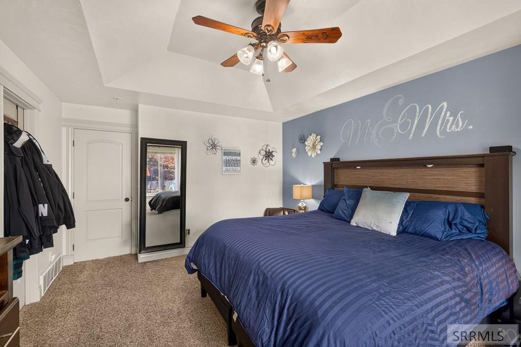 3879 E 12 N Property Photo 14