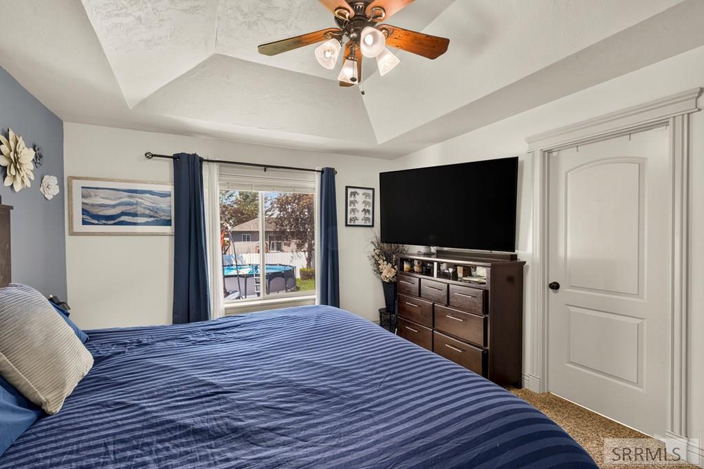 3879 E 12 N Property Photo 15