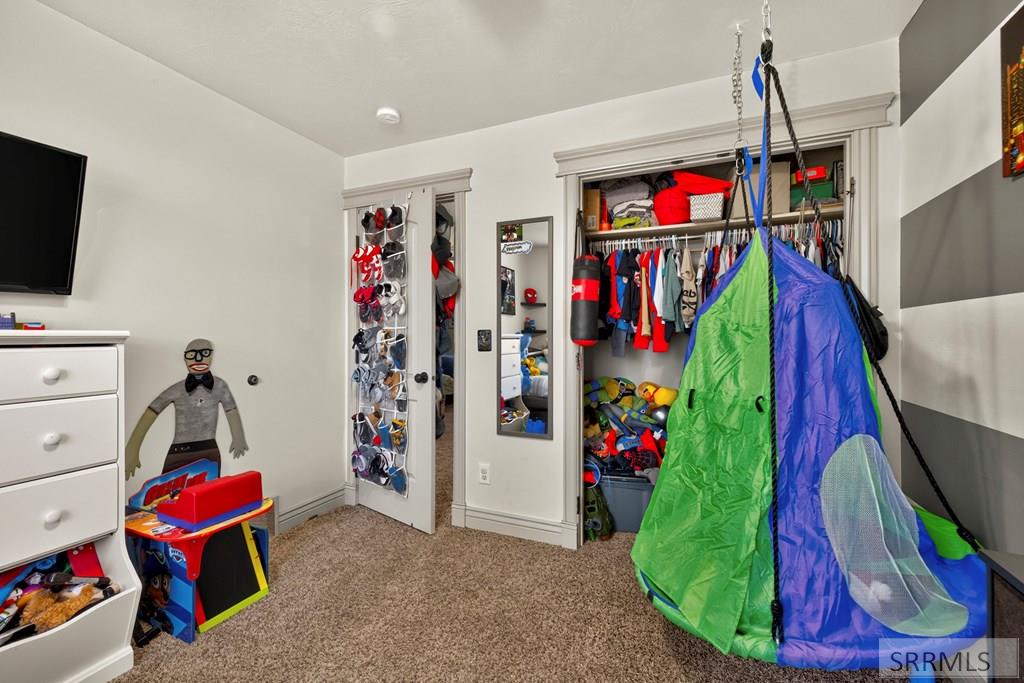 3879 E 12 N Property Photo 18