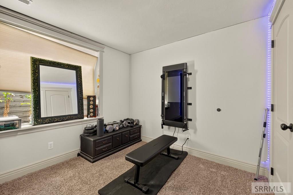 3879 E 12 N Property Photo 29