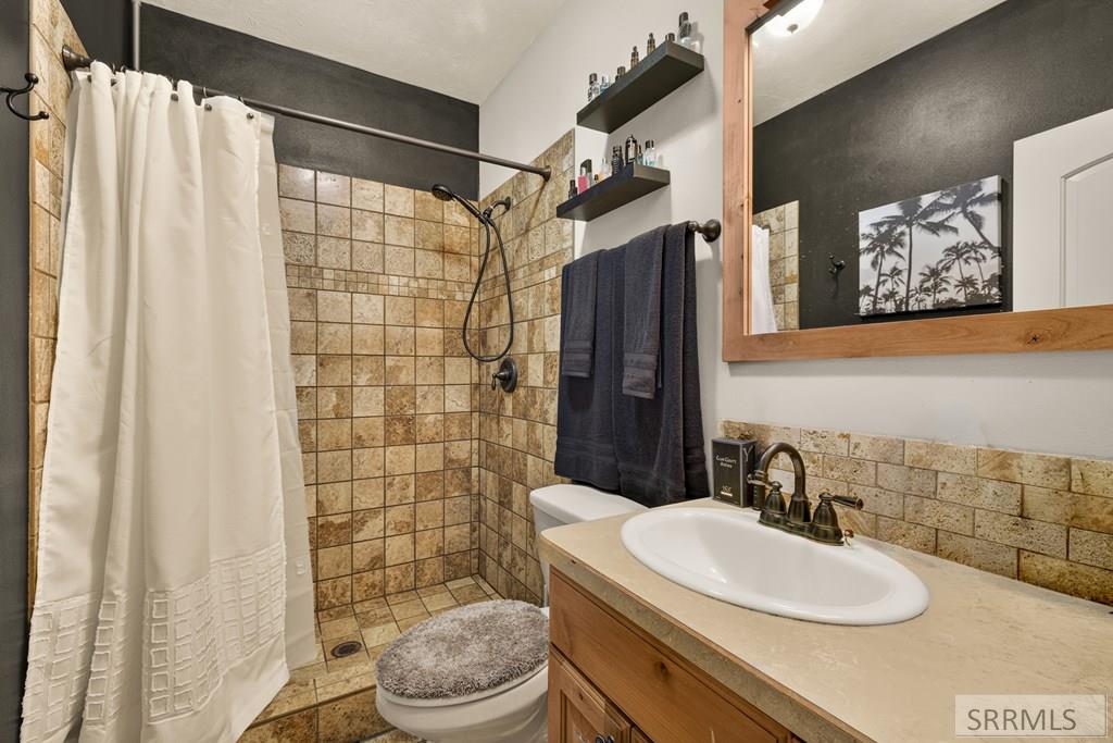 3879 E 12 N Property Photo 31