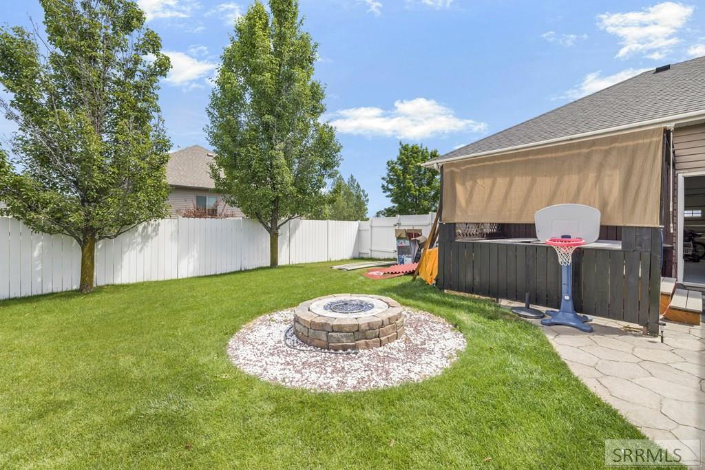 3879 E 12 N Property Photo 37