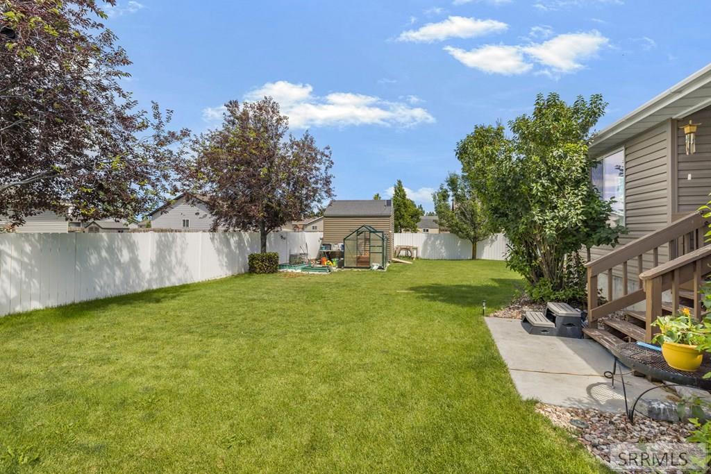 3879 E 12 N Property Photo 40