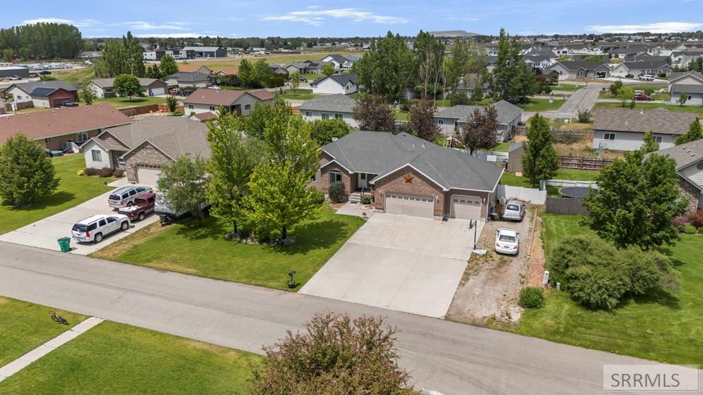 3879 E 12 N Property Photo 43