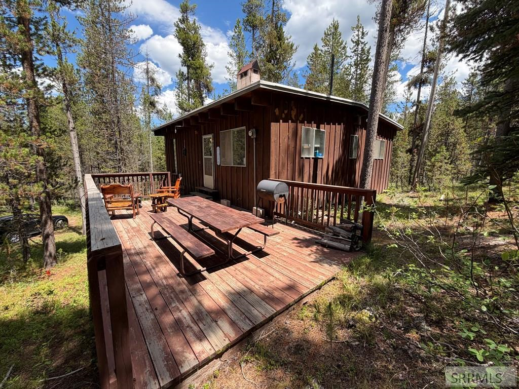 4060 Hill Road Property Photo 4