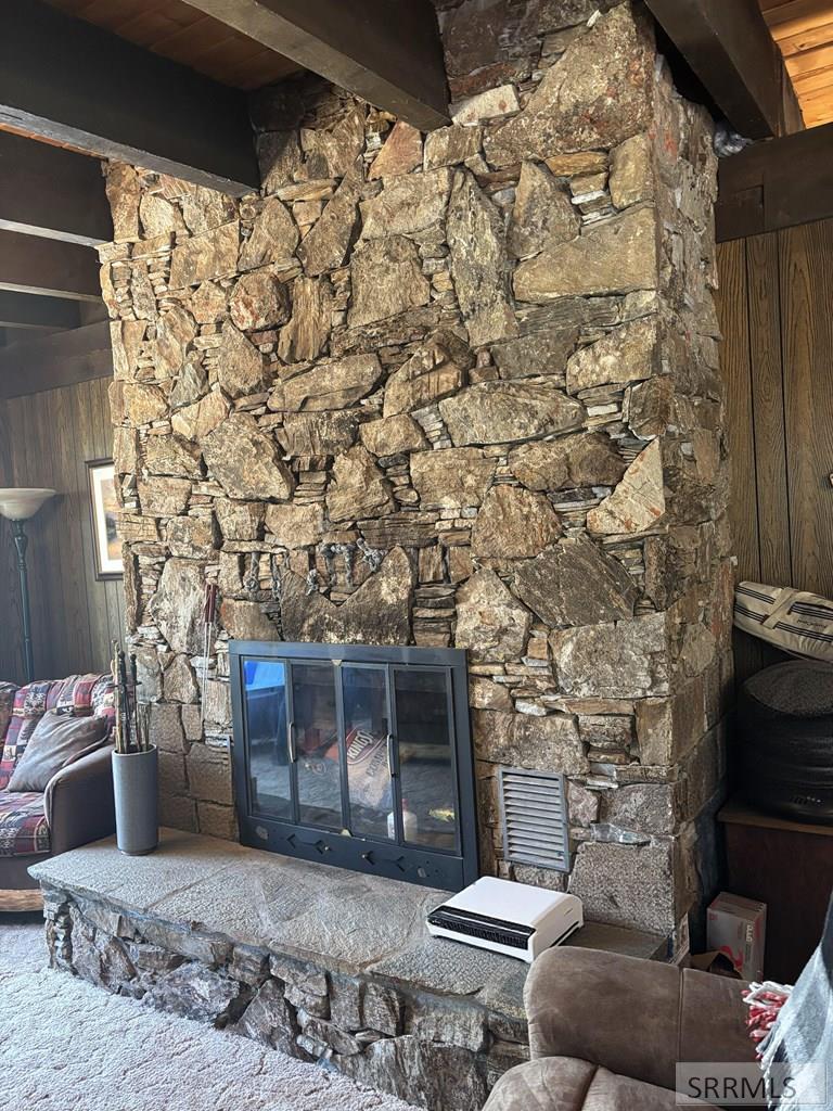 4060 Hill Road Property Photo 8