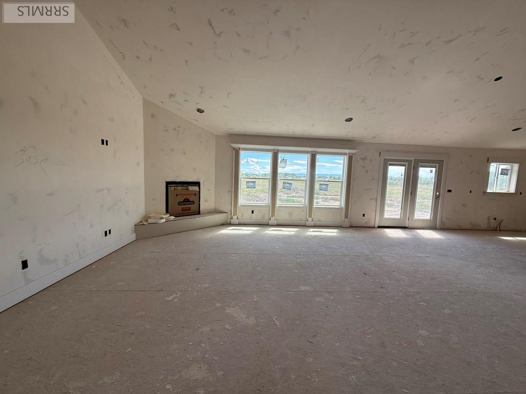 516 Meadowbrook Property Photo 4
