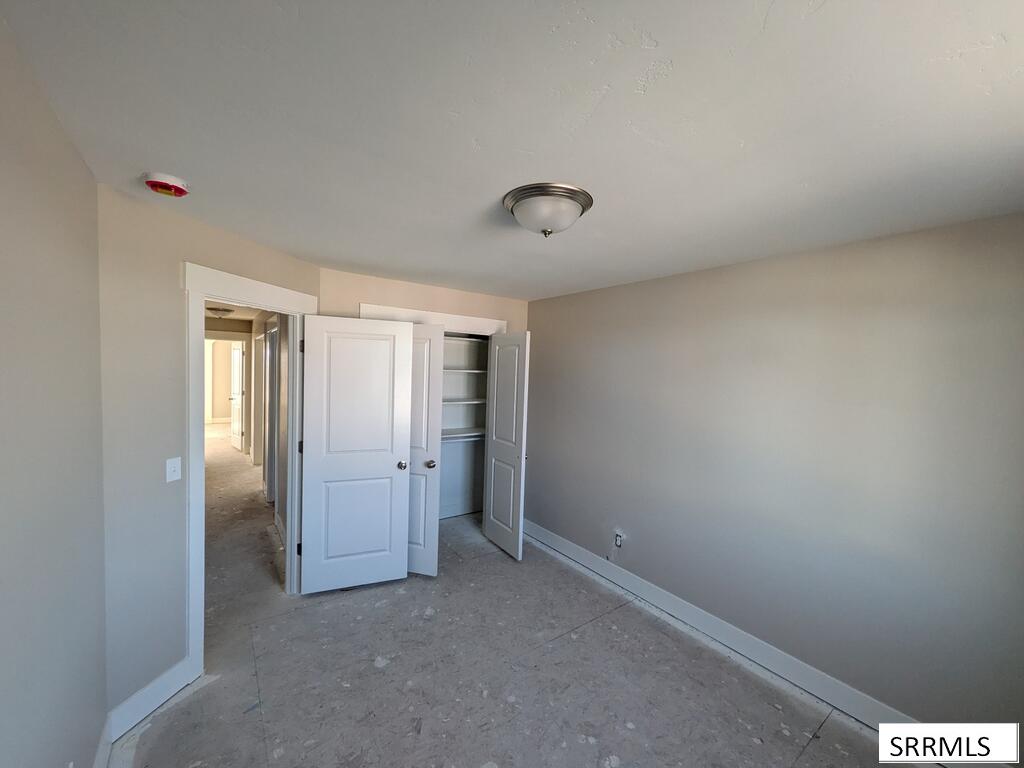 516 Meadowbrook Property Photo 10