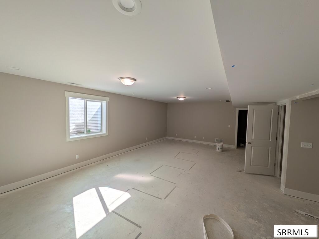 516 Meadowbrook Property Photo 13
