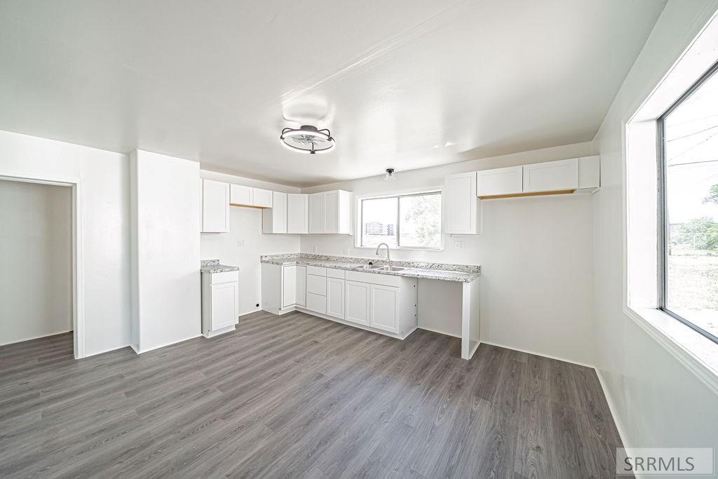 1401 W Albany Street Property Photo 14