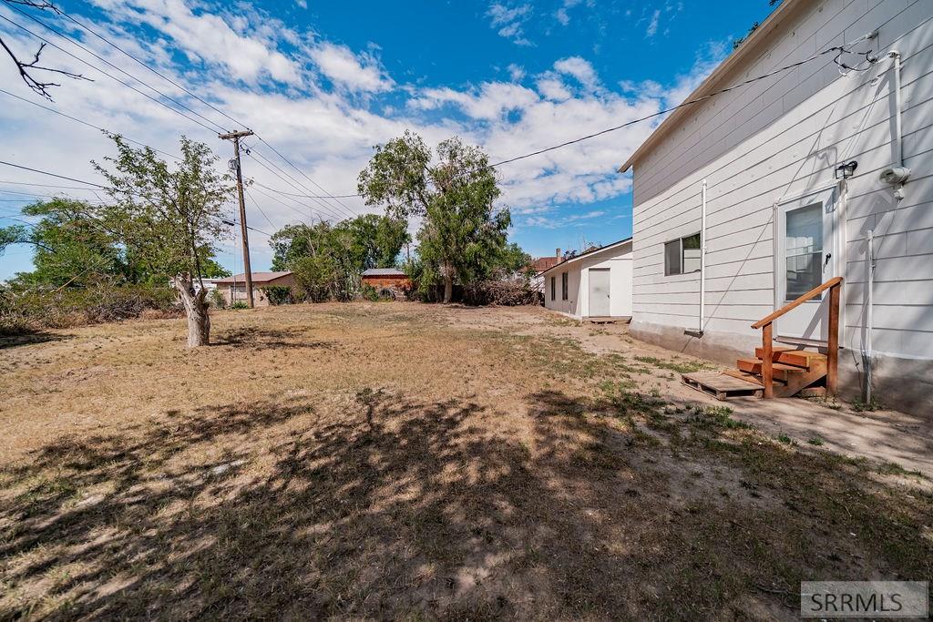 1401 W Albany Street Property Photo 34