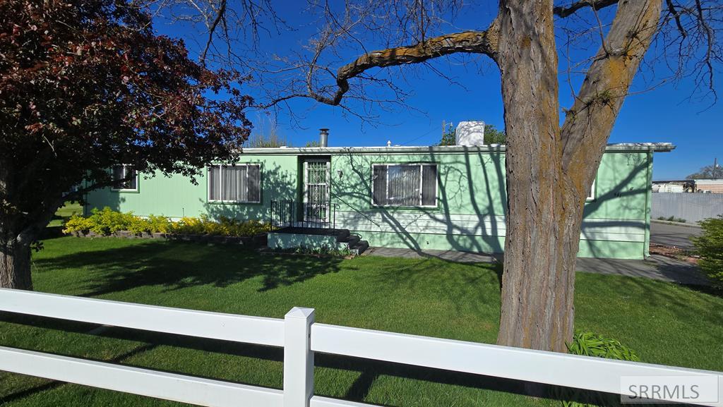 441 Cedar Street Property Photo 1