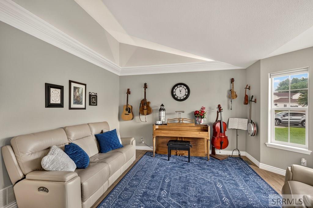 4463 Teewinot Property Photo 14