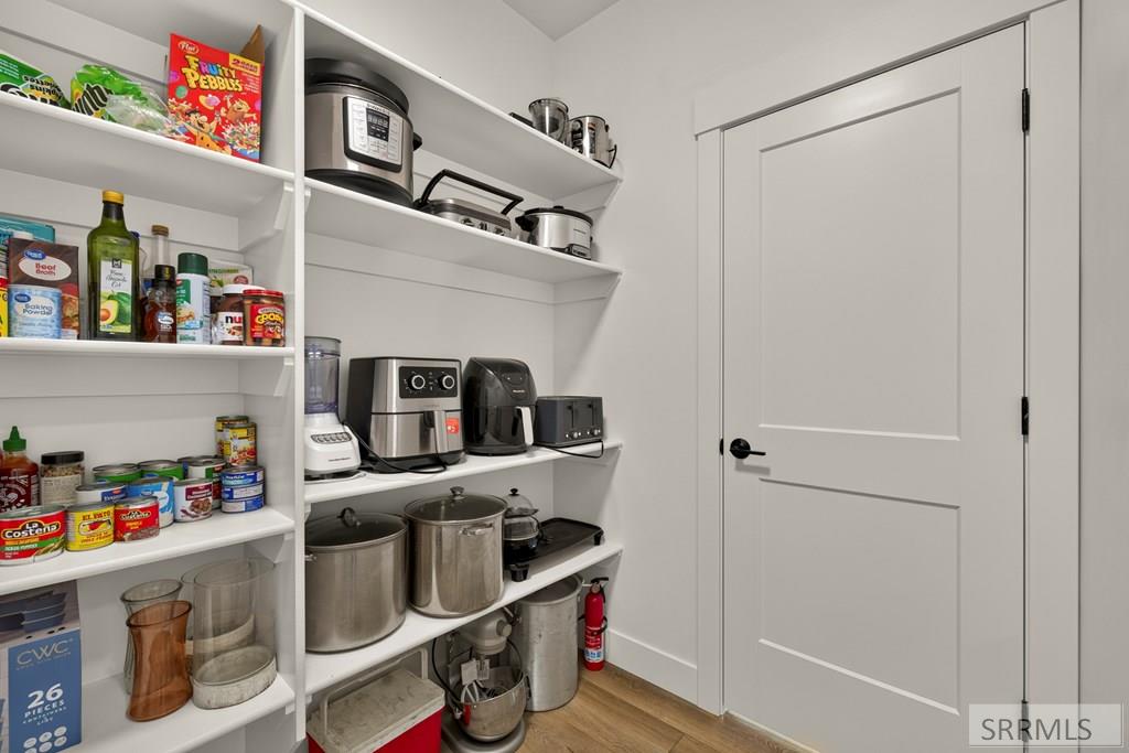 3042 Lin Road Property Photo 18